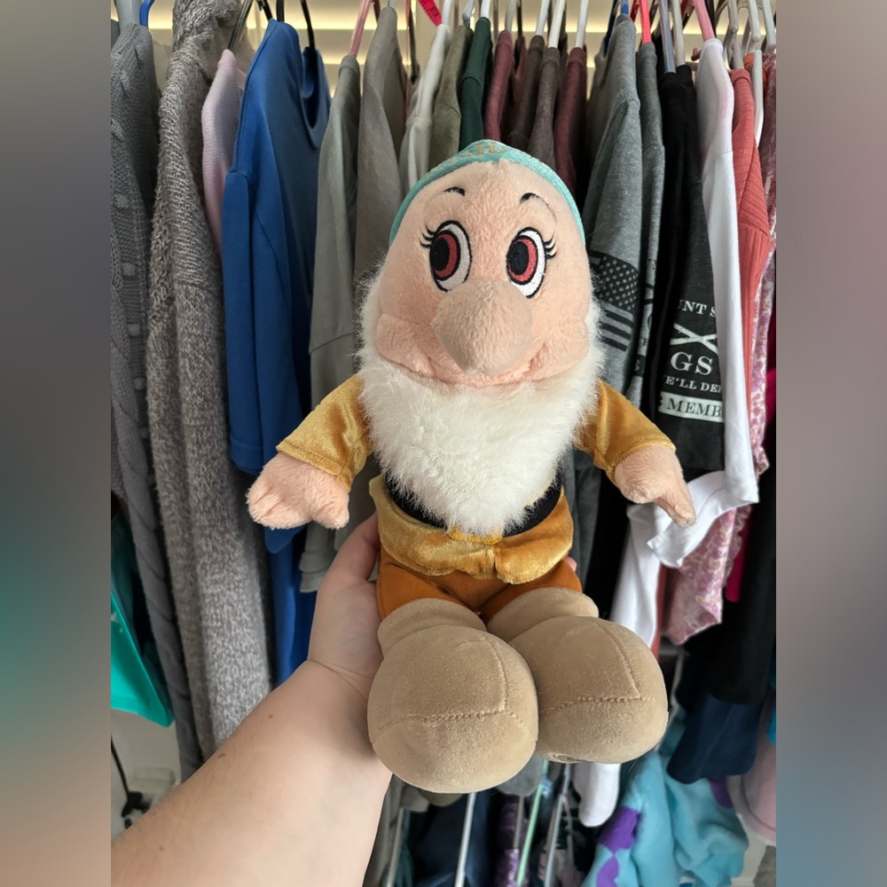 Vintage Disney’s Bashful Plushy EUC